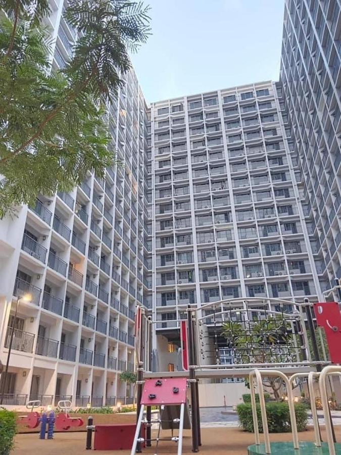 Resort Style Condo Walkable To Mall Of Asia Pasay Exterior photo