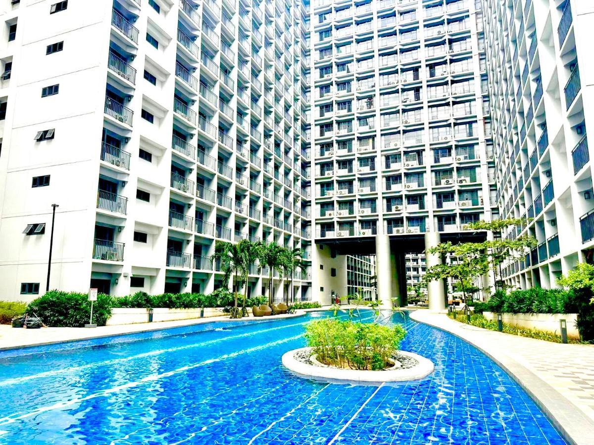 Resort Style Condo Walkable To Mall Of Asia Pasay Exterior photo