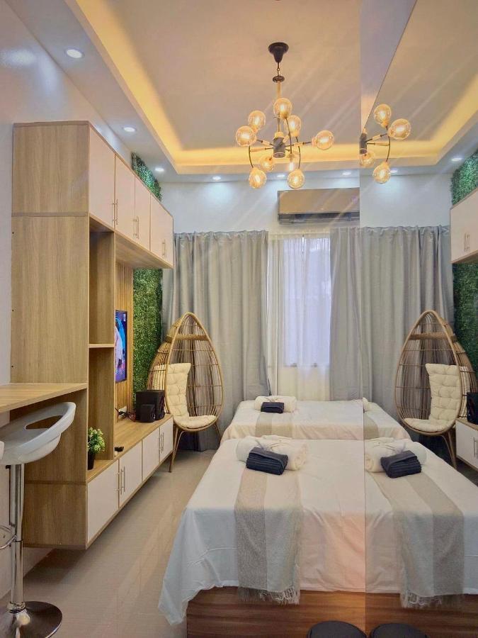 Resort Style Condo Walkable To Mall Of Asia Pasay Exterior photo